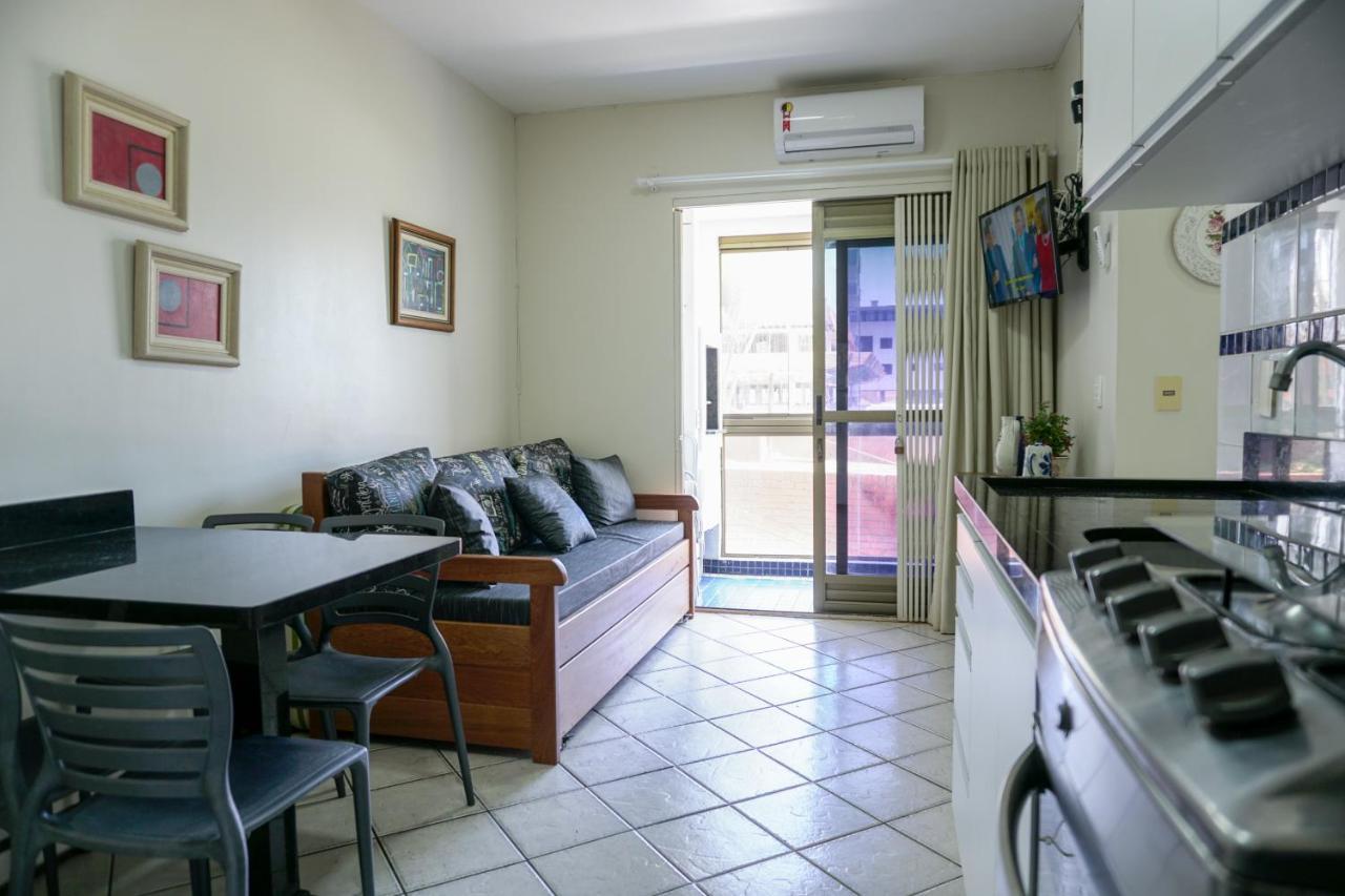 Apartment 108 - De Frente O Mar Dos Ingleses - Pe Na Areia - 4 Pessoas Florianopolis